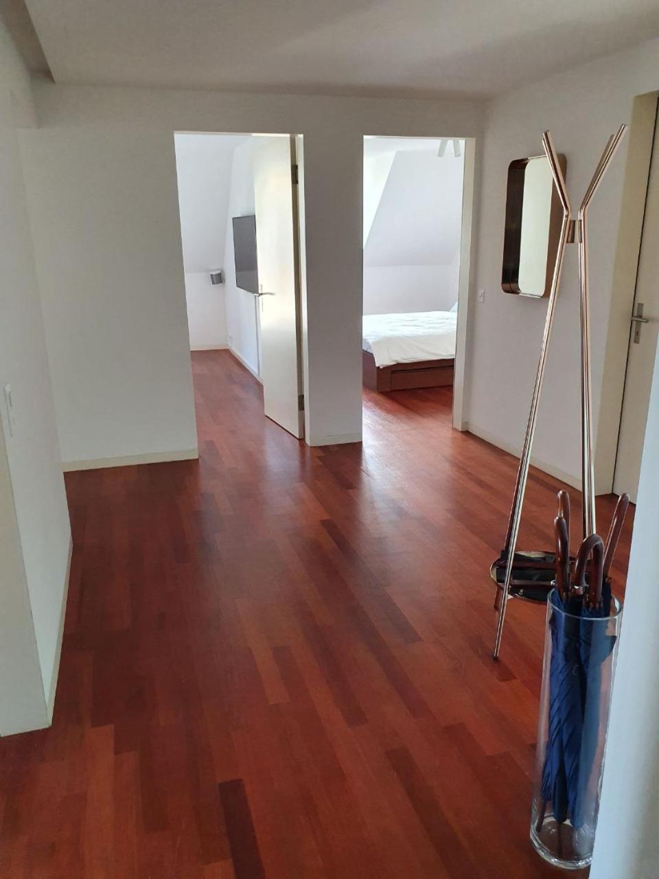 Lucerne Lake View Apartments Kamer foto