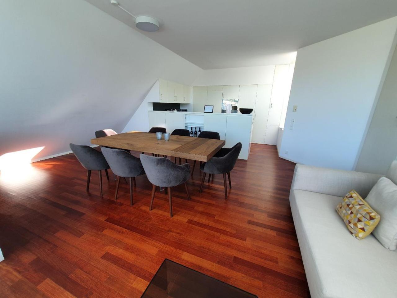 Lucerne Lake View Apartments Kamer foto
