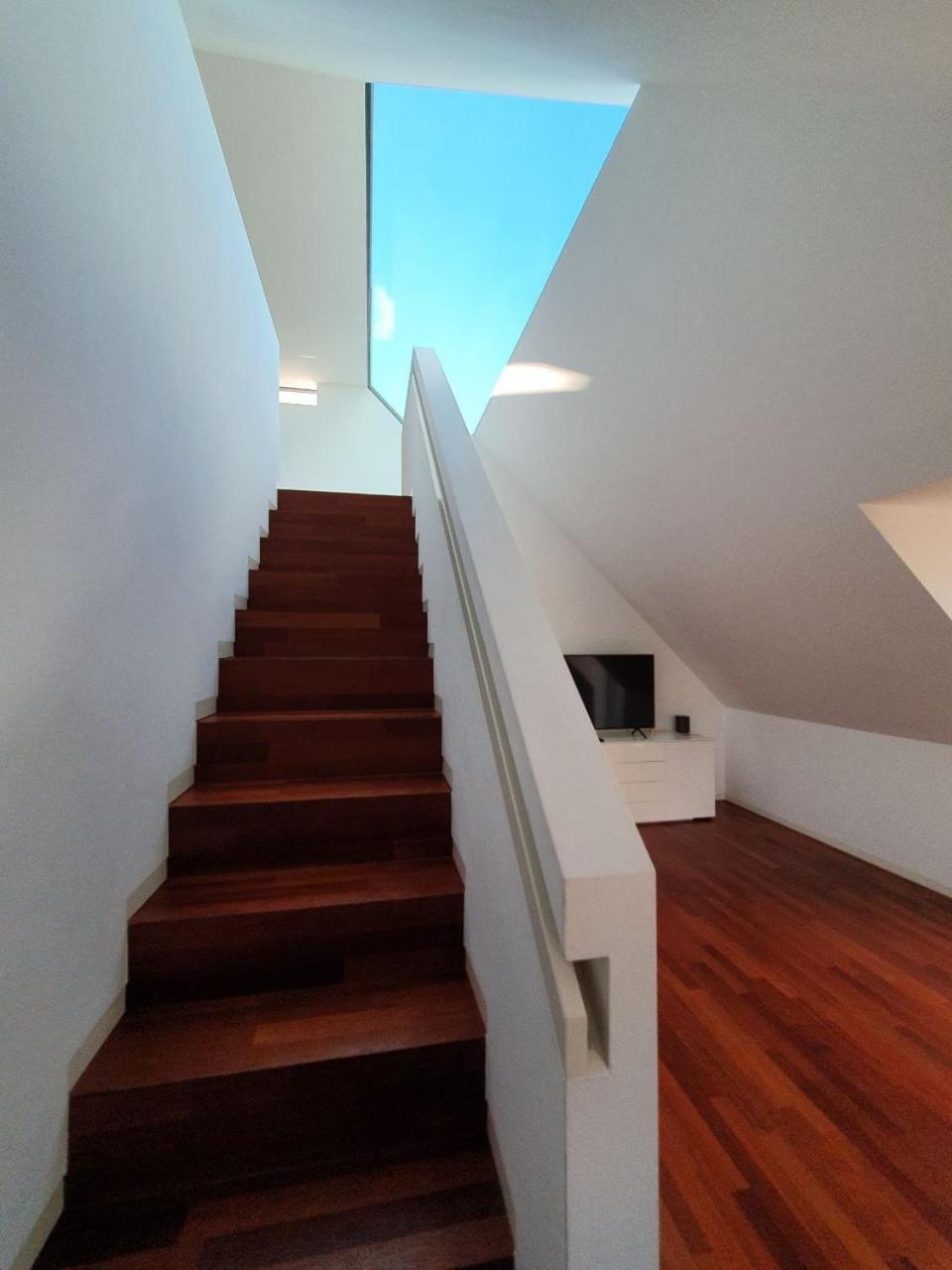 Lucerne Lake View Apartments Kamer foto